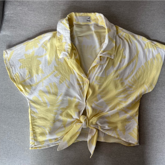ARITZIA | Wilfred Free The Tie-Front Blouse in Yellow/White XS - Picture 6 of 12